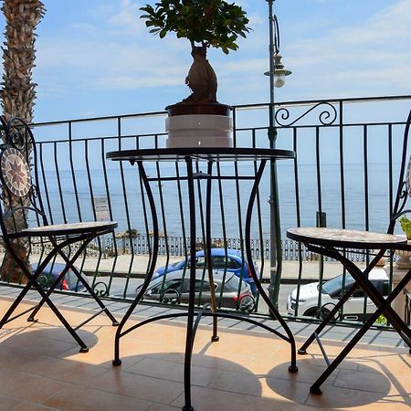 Sun Sea House Taormina Appartement Giardini-Naxos Buitenkant foto