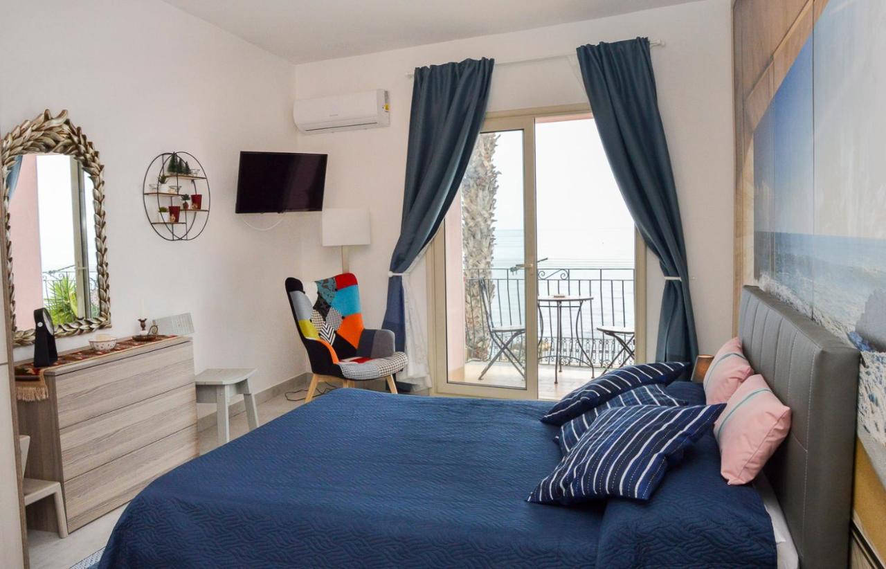 Sun Sea House Taormina Appartement Giardini-Naxos Buitenkant foto
