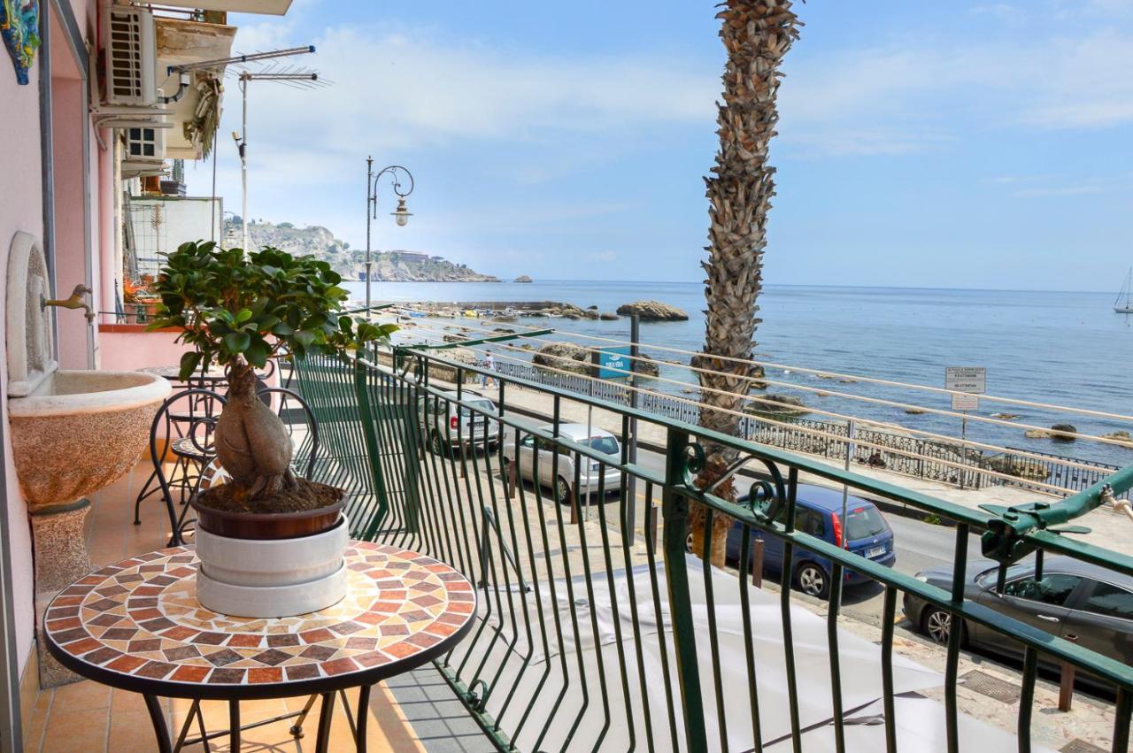 Sun Sea House Taormina Appartement Giardini-Naxos Buitenkant foto